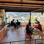 Hotel Karadut Cave