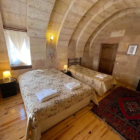 Szálloda Karadut Cave 3*