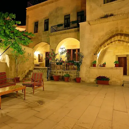Hotell Karadut Cave 3*