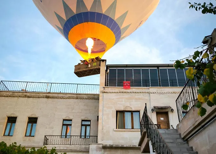 Karadut Cave Szálloda 3*